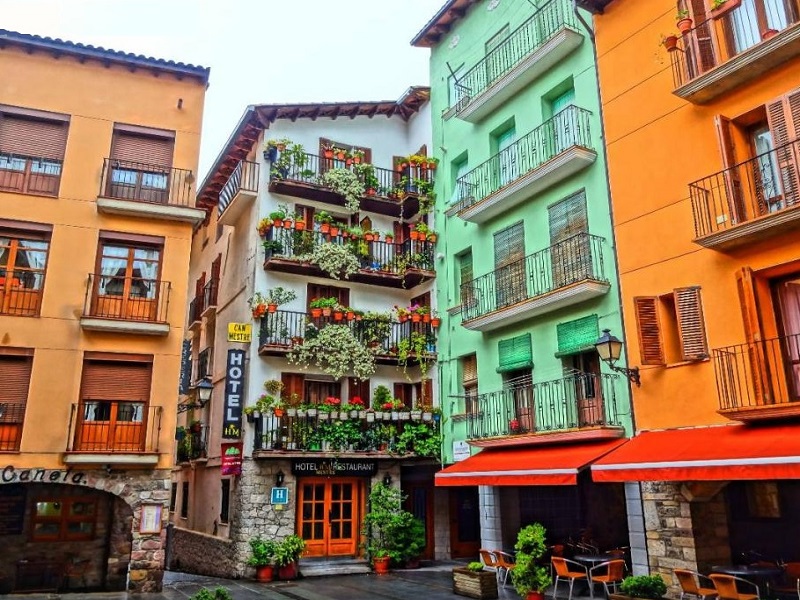 Hotel Mestre H**
